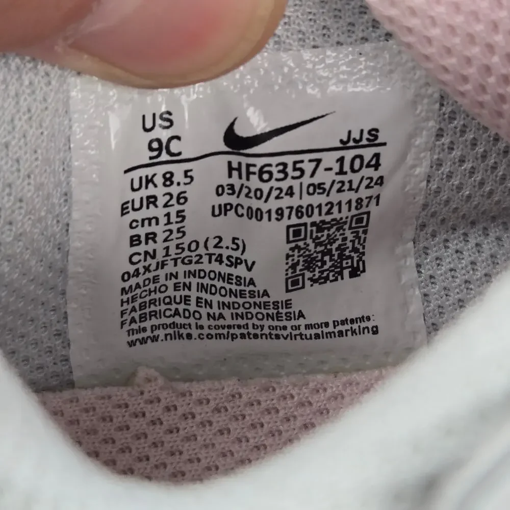 Nike Kids 9c Air Max 90 EasyOn PS PreSchool White Pink Foam Armory Navy Sneaker
